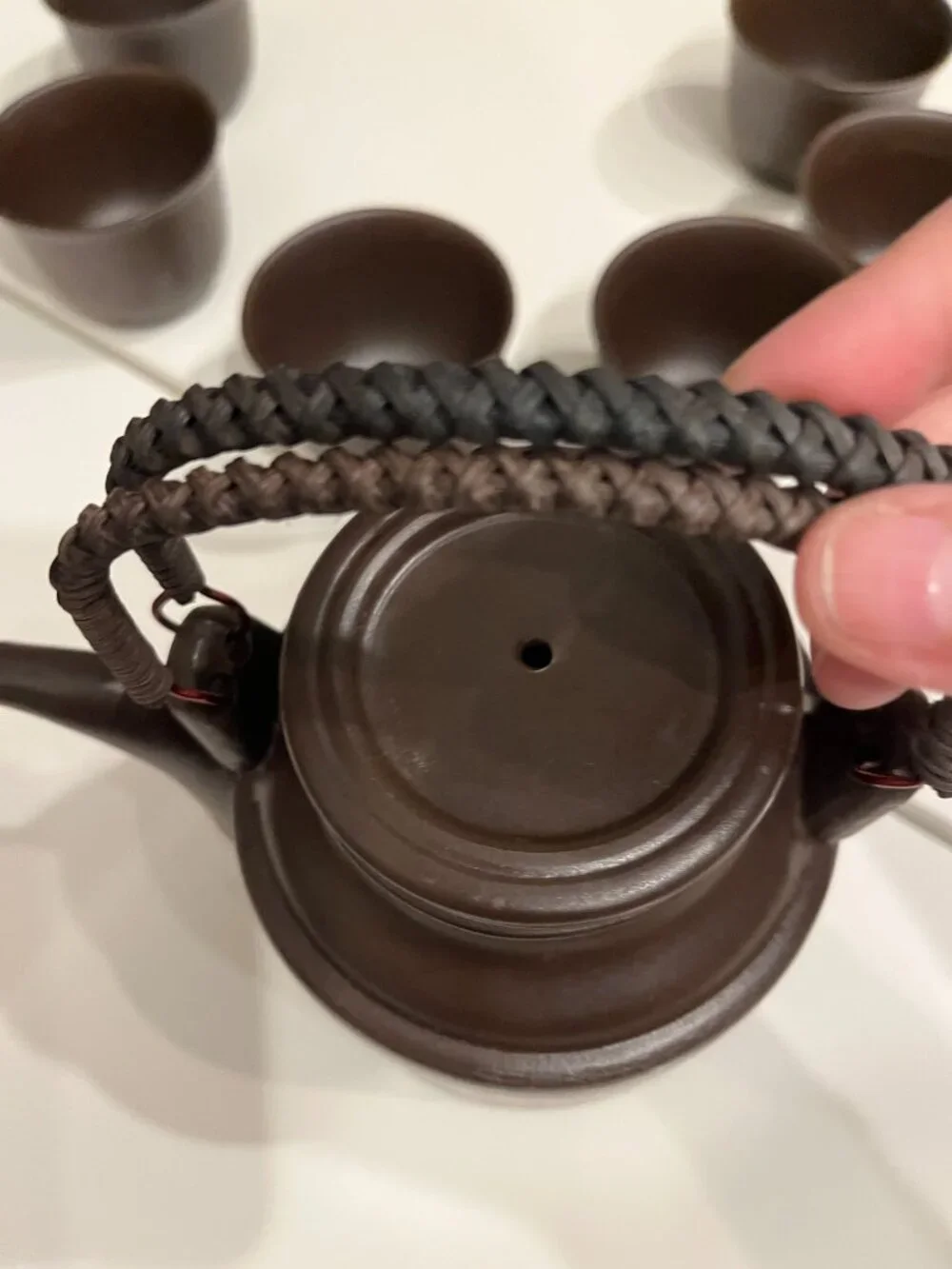 Yixing Clay Teapot and Tea Cups (Inludes 6 cups) Chinese Zisha